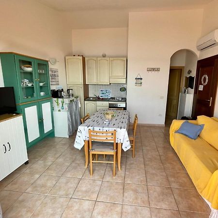 Appartamento Fronte Mare Residence Weber La Maddalena  Zewnętrze zdjęcie