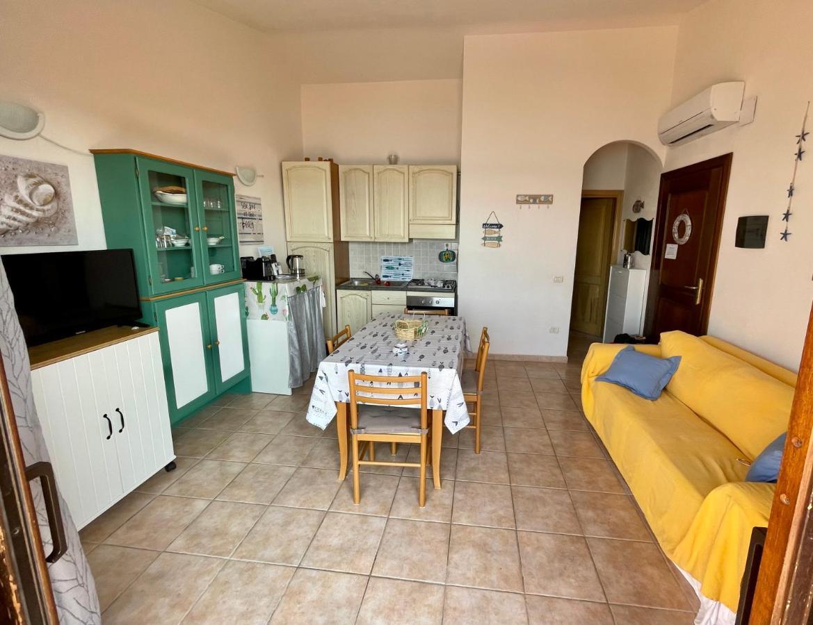 Appartamento Fronte Mare Residence Weber La Maddalena  Zewnętrze zdjęcie